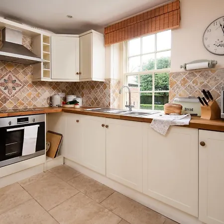 Holiday home Dairy Knapton (York)